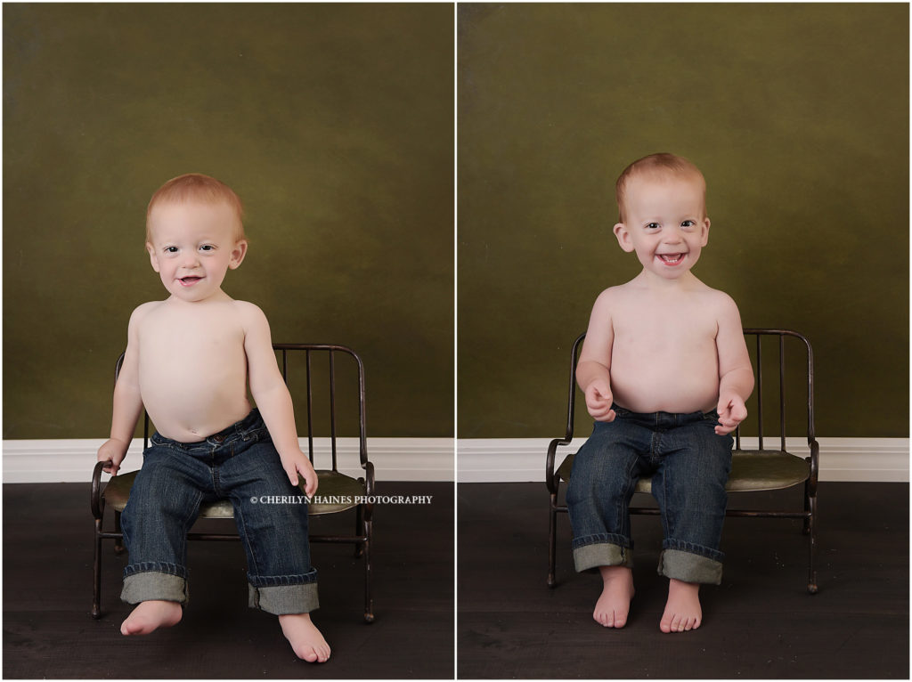 1 year old twins photographed on olive green backdrop by cherilyn haines photography in baton rouge, louisiana