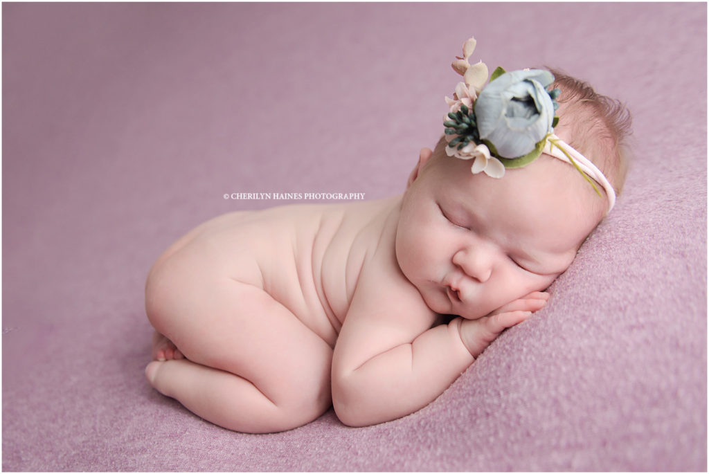 3 week old newborn baby girl photographed in baton rouge, louisiana by cherilyn haines photography