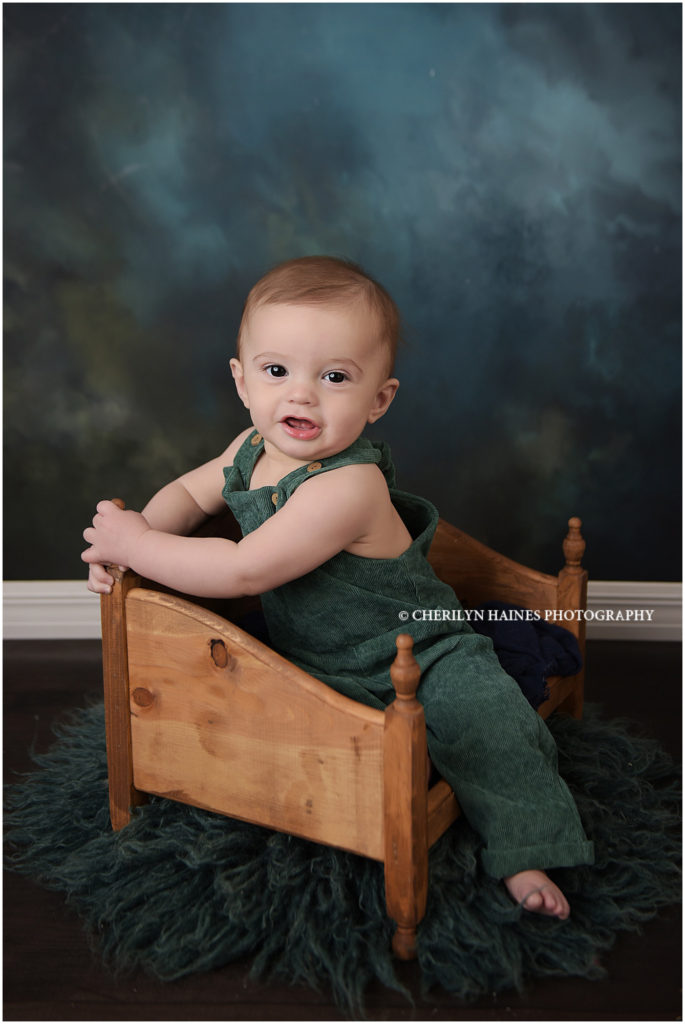 6 month portraits in Baton Rouge, Louisiana with Cherilyn Haines Photography