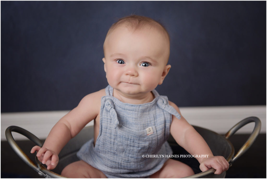 6 month portraits in Baton Rouge, LA with Cherilyn Haines Photography