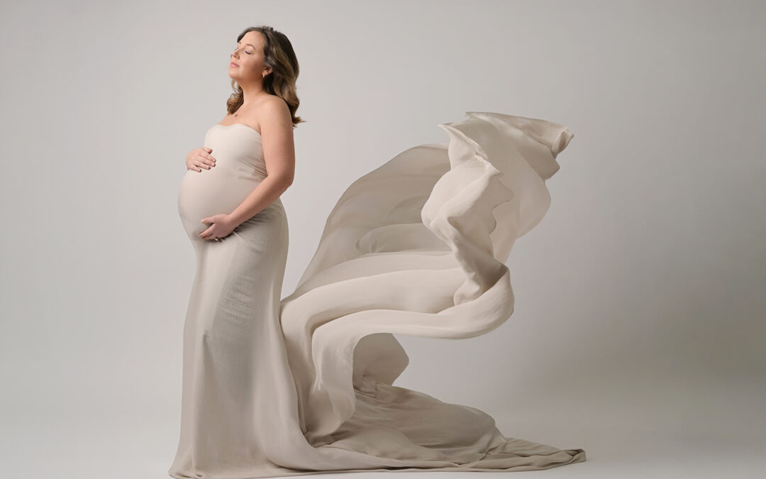 Baton Rouge Maternity Portrait Session | Classic Studio Maternity Photos